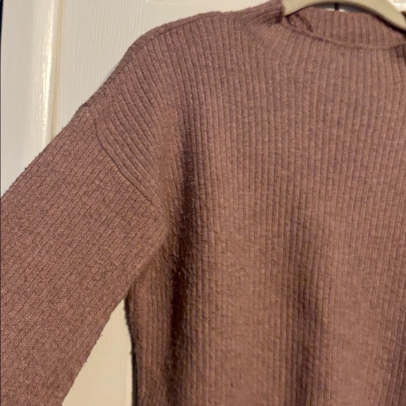 Madewell long sleeve mauve balloon sleeve sweater size XS - Picture 3 of 6